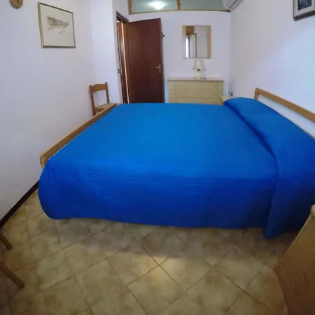 In 34041 Apartment Rosolina Mare